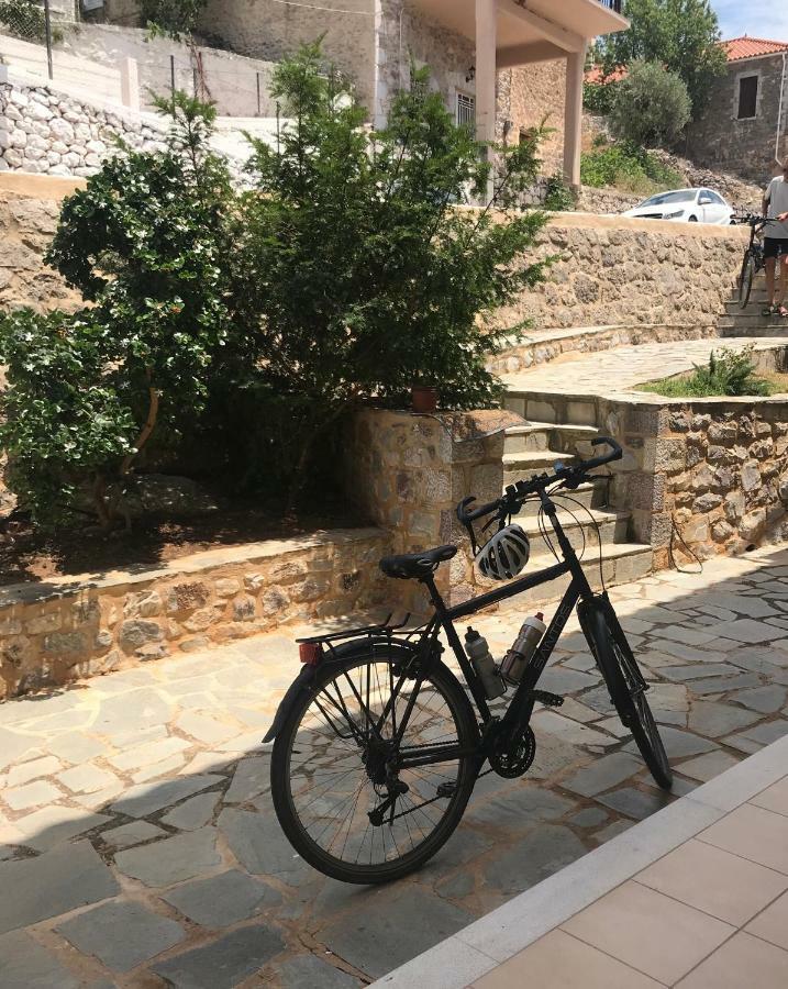 Xenonas Nikia Otel Yerákion Dış mekan fotoğraf